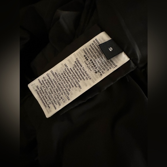 TORY BURCH CROPPED WHITE LOGO DOWN JACKET EUC - Picture 10 of 12